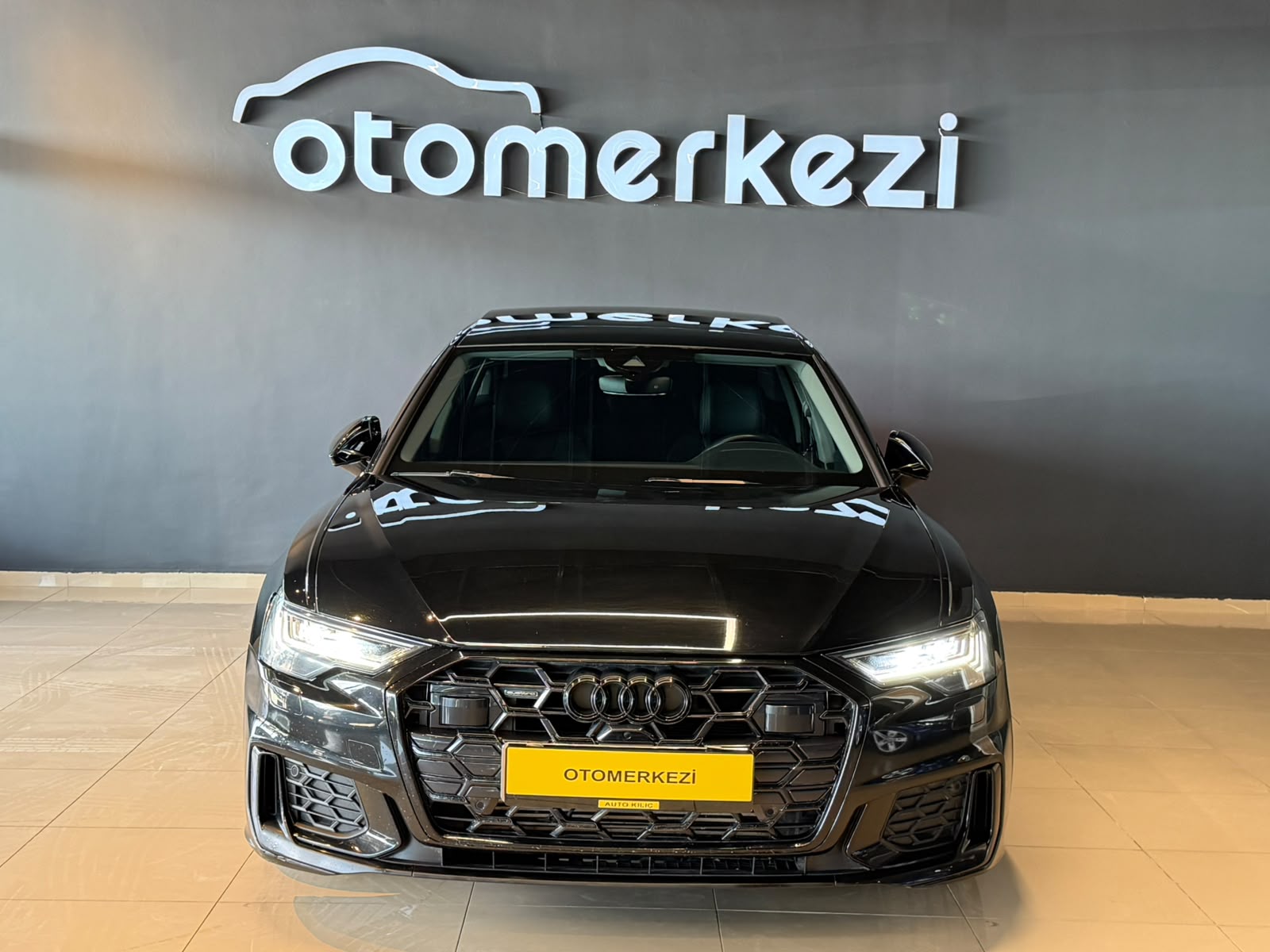 AUDI A6 1